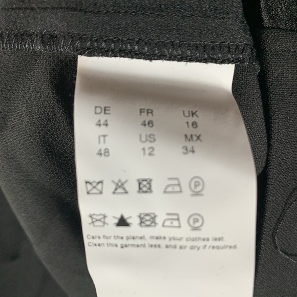 Hugo BOSS Women's Datinar Dress 12 Black Twist Neck Sleeveless Satin Top Stretch - Picture 8 of 12